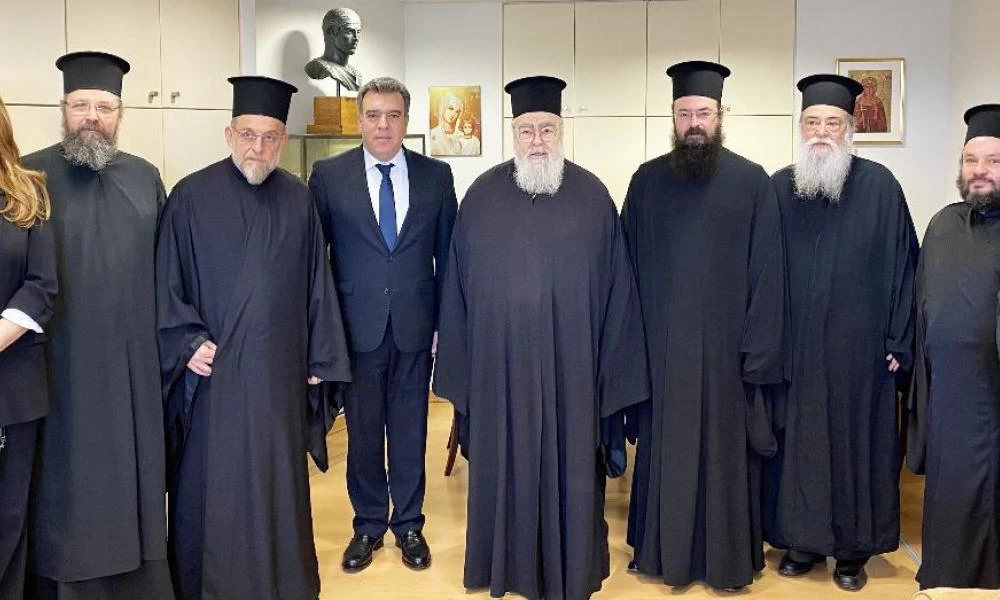 Συνεδρίαση μελών κοινής επιτροπής Εκκλησίας και Υπουργείου Τουρισμού για την ανάπτυξη του προσκυνηματικού και θρησκευτικού τουρισμού